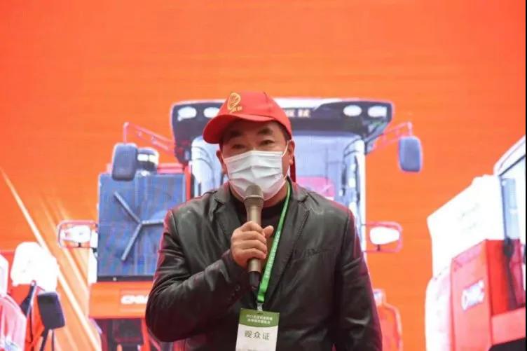 鄭州中聯(lián)農機用戶俱樂部成立